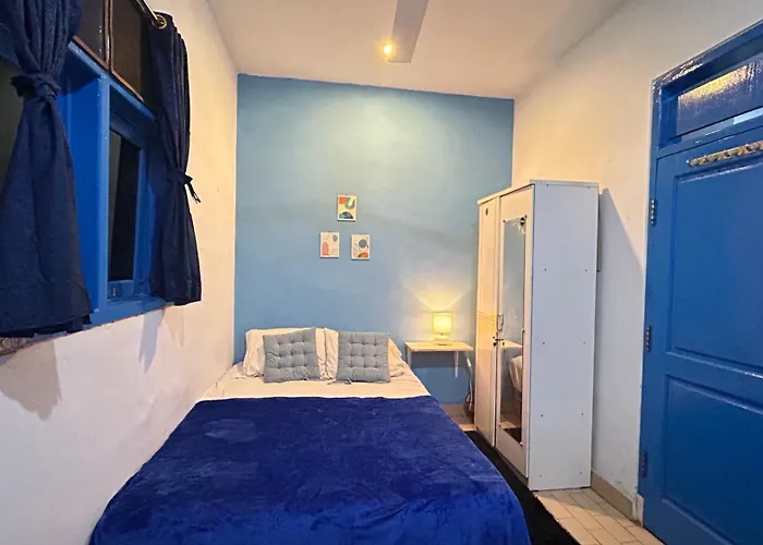 A In Santorini House Near Airport Bali ホームステイ